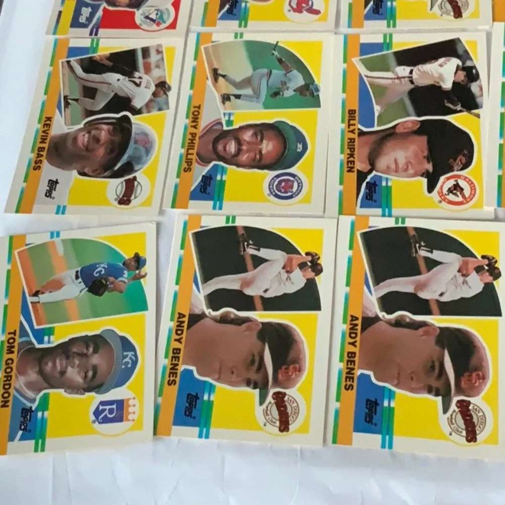 Bundle of Baseball Cards Lot 322